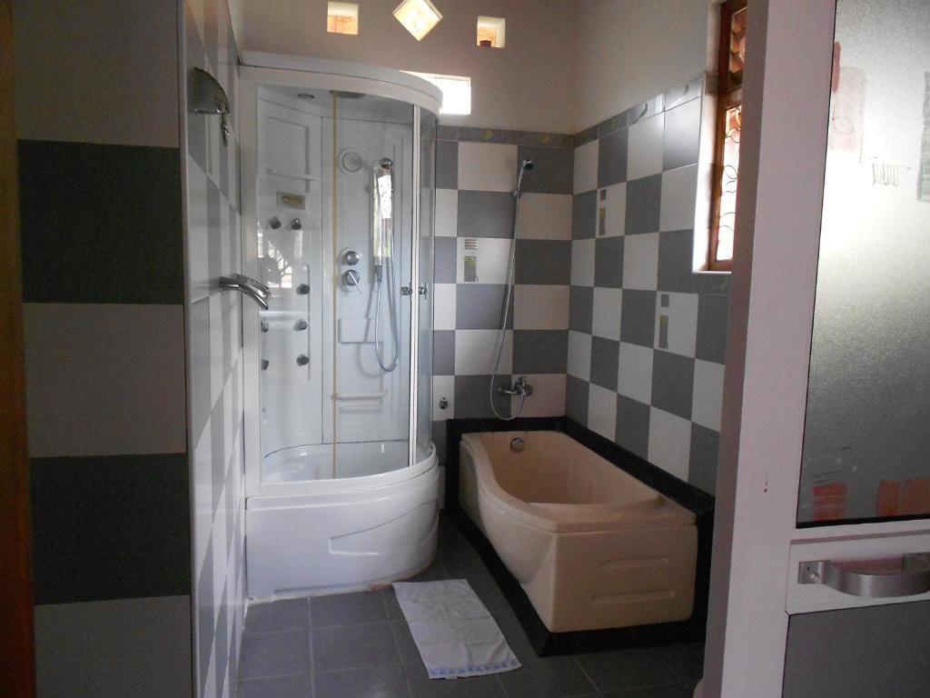 Хиккадува: Accoma Villa