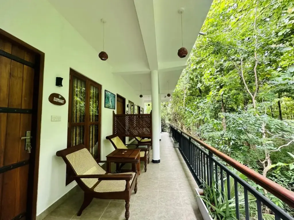 Удавалаве: Nature House