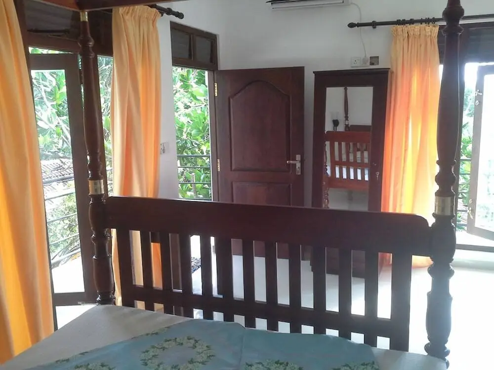 Додандува: Dream Village Beach Resort & Cabanas