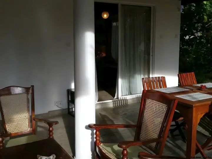 Унаватуна: Unawatuna Apartments