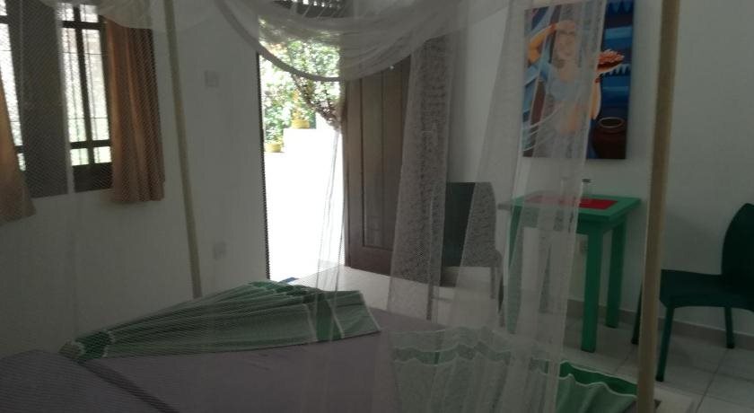 Хиккадува: Hilda Guest House