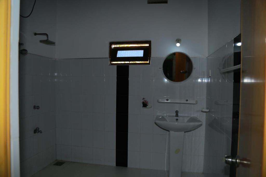 Тангалла: Gems Garden Guest House