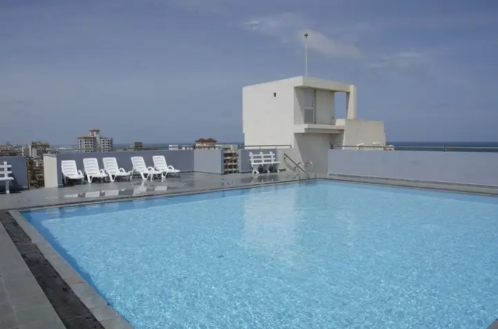 Коломбо: Hawaii Residencies
