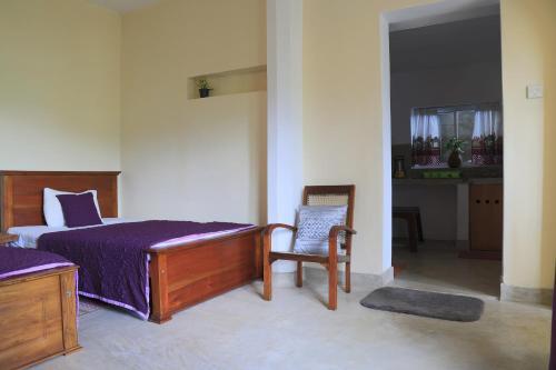 Канди: Holiday Stay Inn