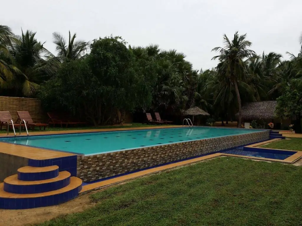Койявади: Roshanne Beach Resort