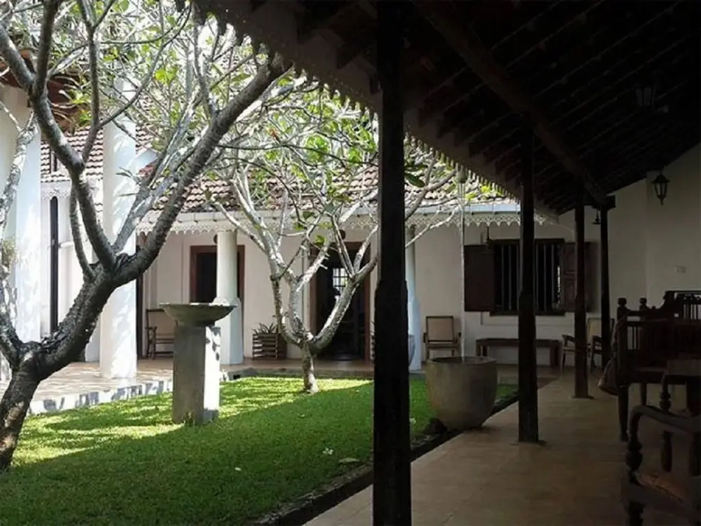 Велигама: Robinhill Suites