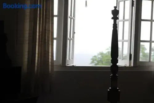 Канди: Sky Lodge