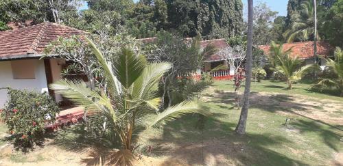 Унакурува: Goyambokka Beach Hotel