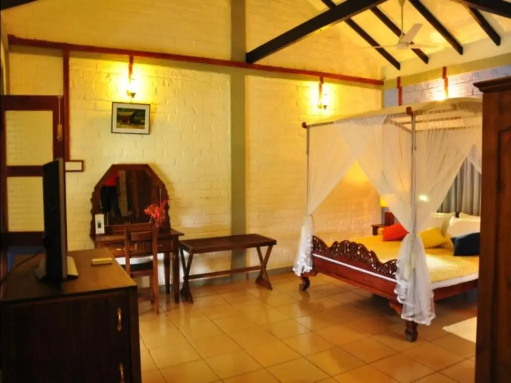 Lake Serenity Boutique Hotel — фото 1