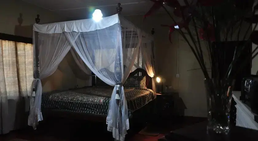 Рамбода: High Grove Bungalow