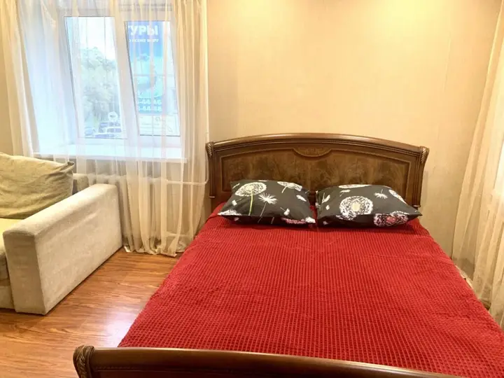 Хабаровск: Жилое помещение на Амурском