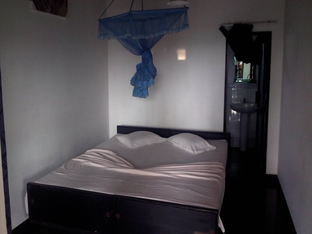 Полоннарува: Manel Guest House