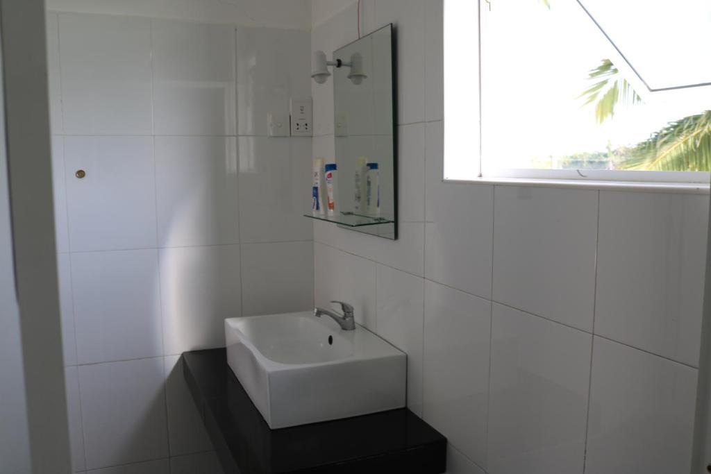 Полоннарува: Manel Guest House