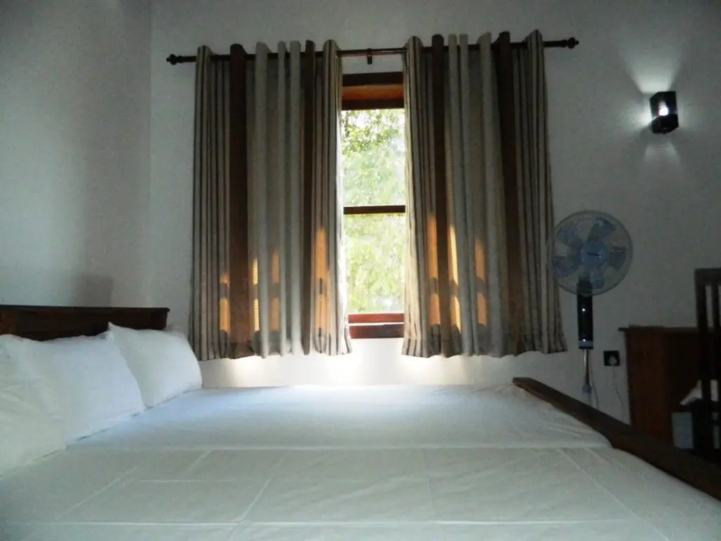 Ратнапура: Birds Paradise Hotel
