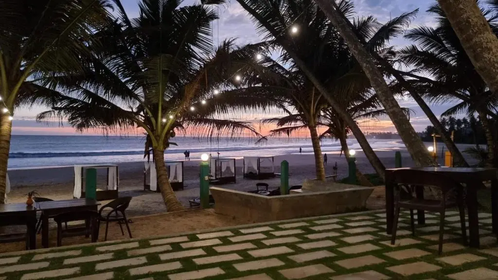 Диквелла: Dickwella Beach