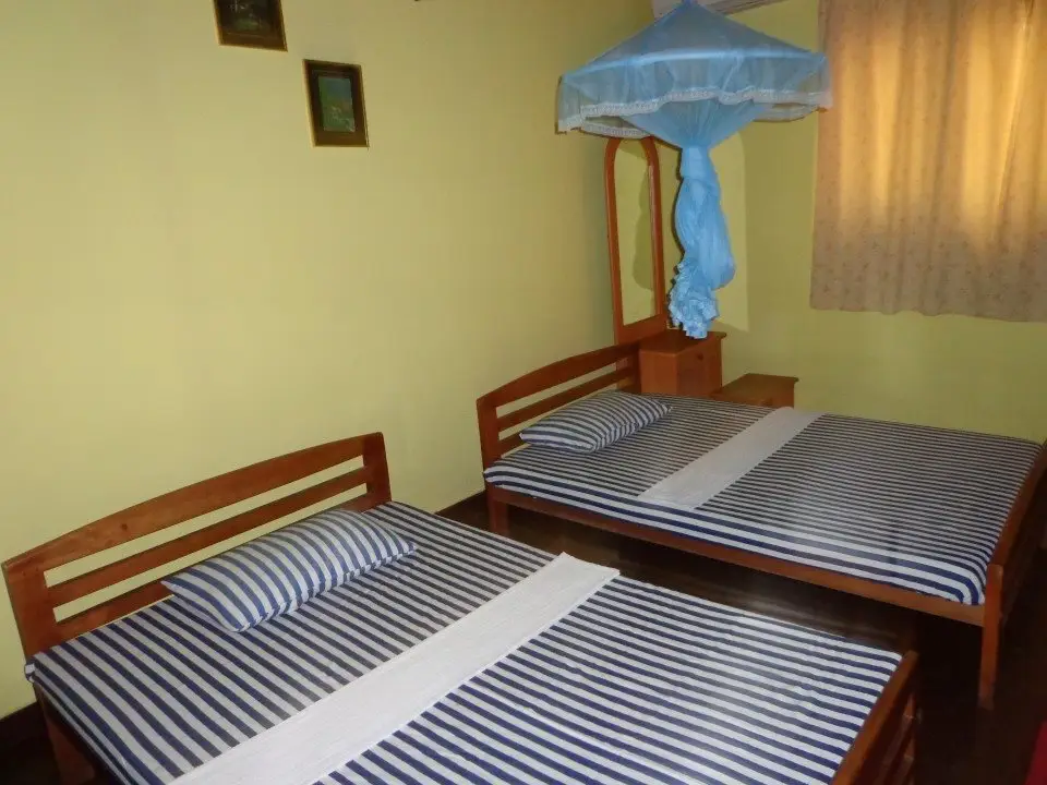Хингуракгода: The Senaro Holiday Inn