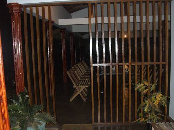 Хингуракгода: The Senaro Holiday Inn
