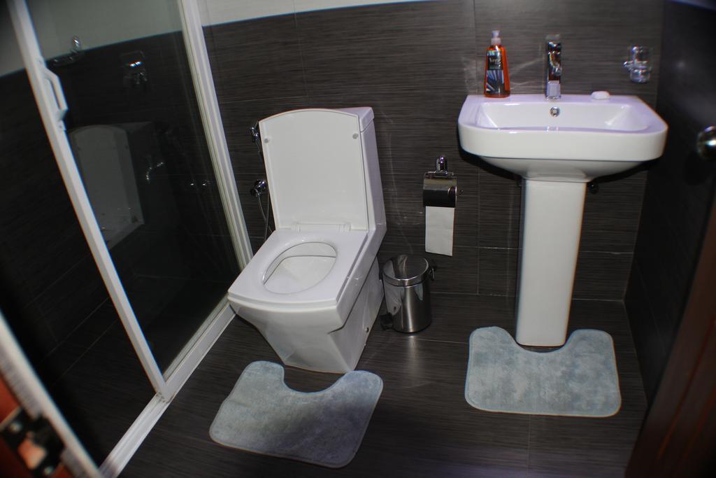 Нувара-Элия: Отель New Tour Inn