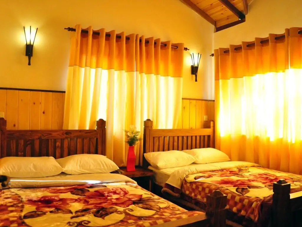 Нувара-Элия: Отель New Tour Inn