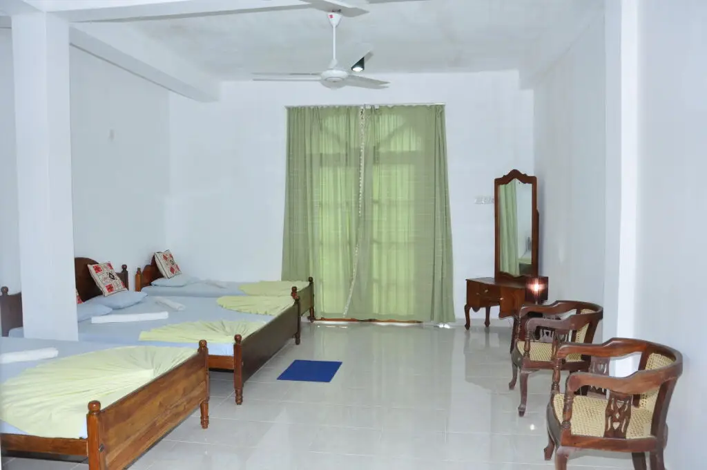 Хингуракгода: Seyara Holiday Resort