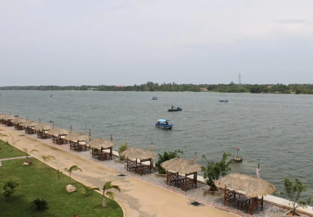 Баттикалоа: Hotel East Lagoon