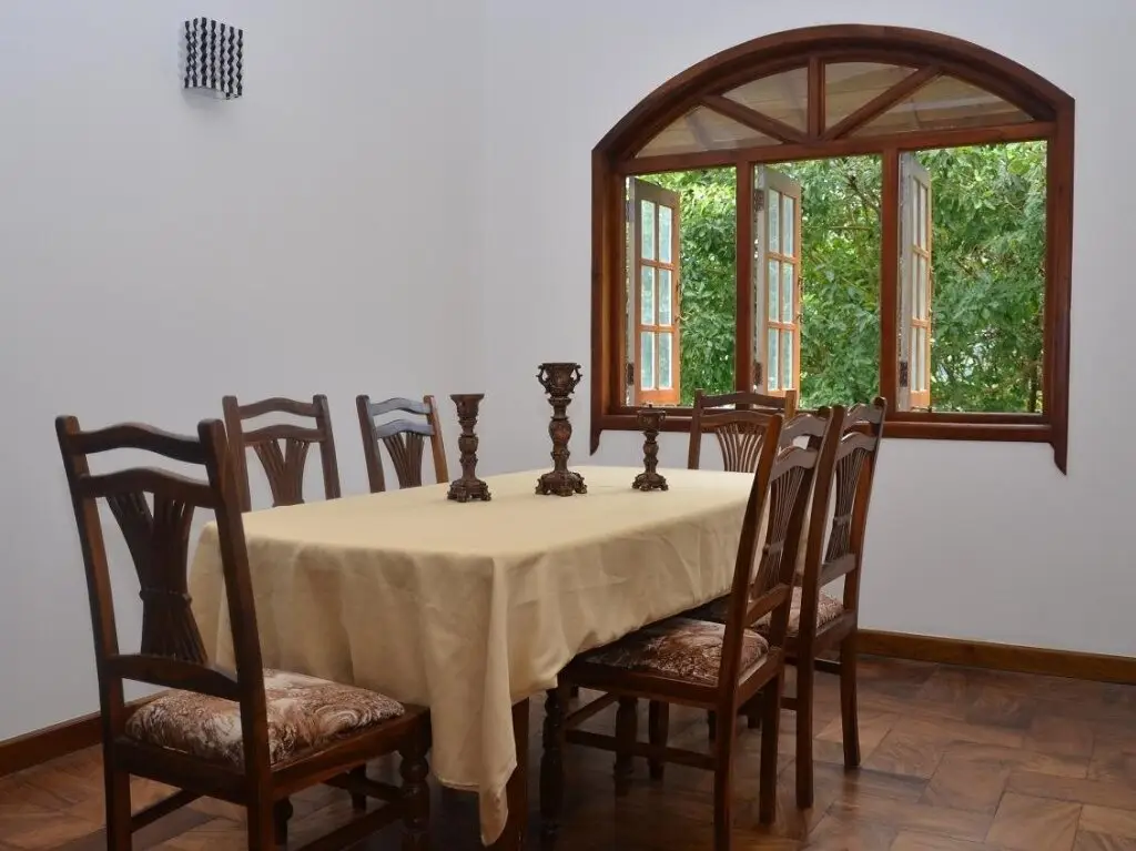 Канди: Kandyan Crown Hotel