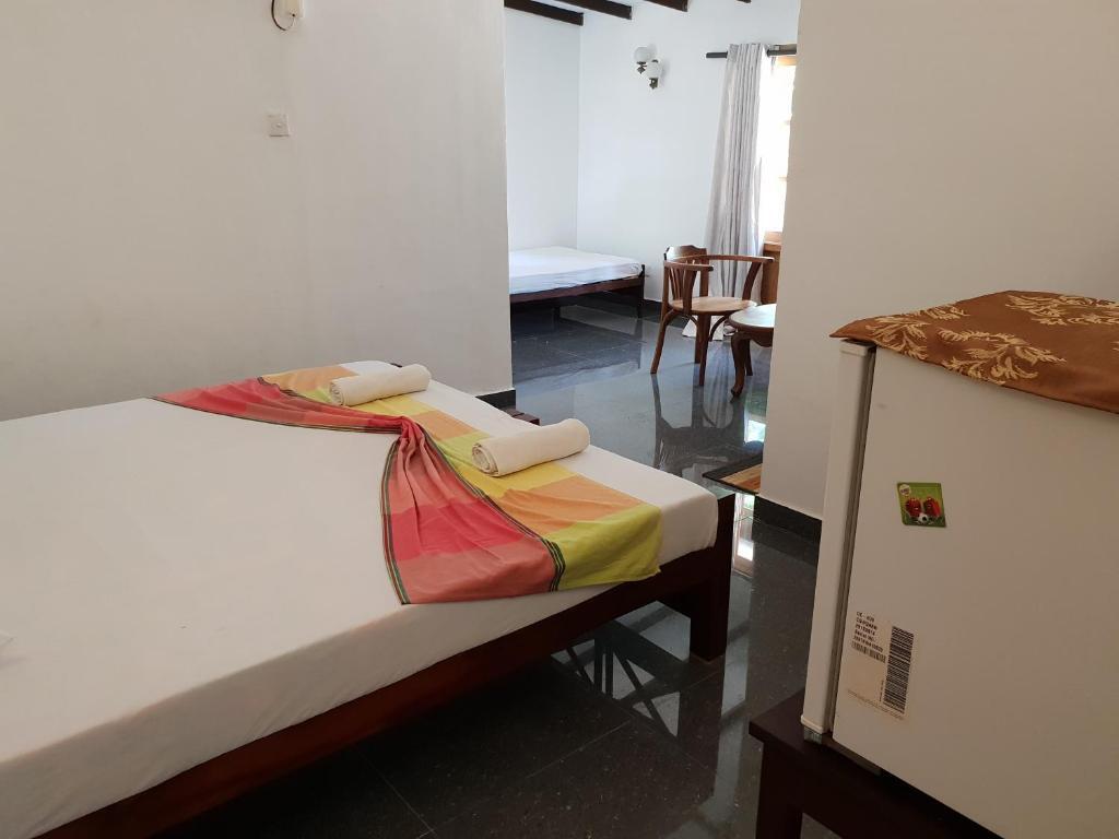 Хиккадува: Thiranagama Beach Hotel