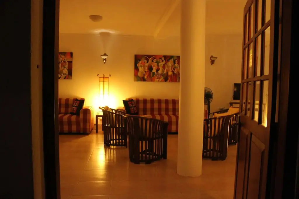 Канди: Hotel Kanda Uda
