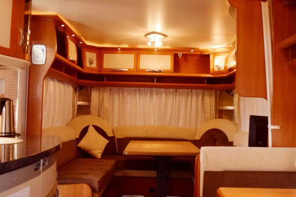 Нувара-Элия: Go Outdoors Caravan Park Nuwara Eliya
