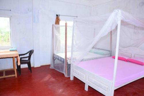 Нилавели: H & U Guest House