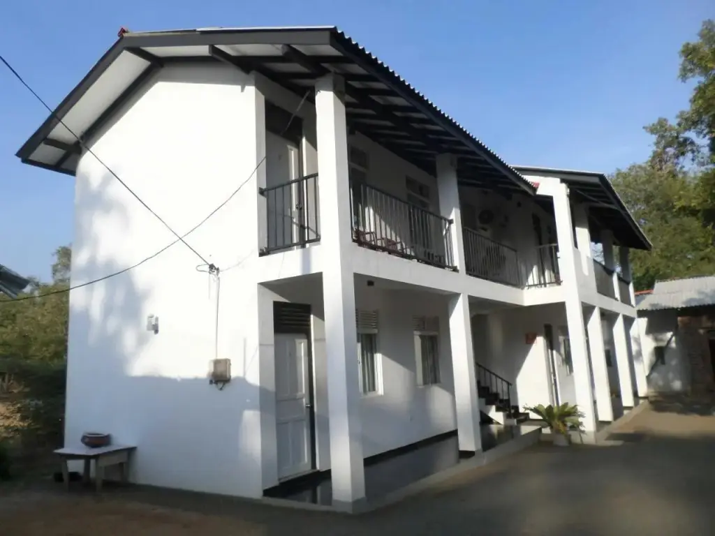 Катарагама: Romana Rest Yala Safari