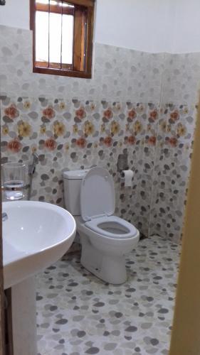 Хиккадува: Rainbow Guest House