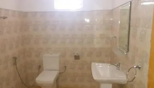 Дамбулла: Dambulu queens rest