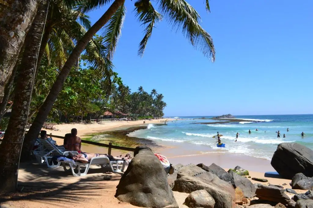 Sri Gemunu Beach Resort — фото 1