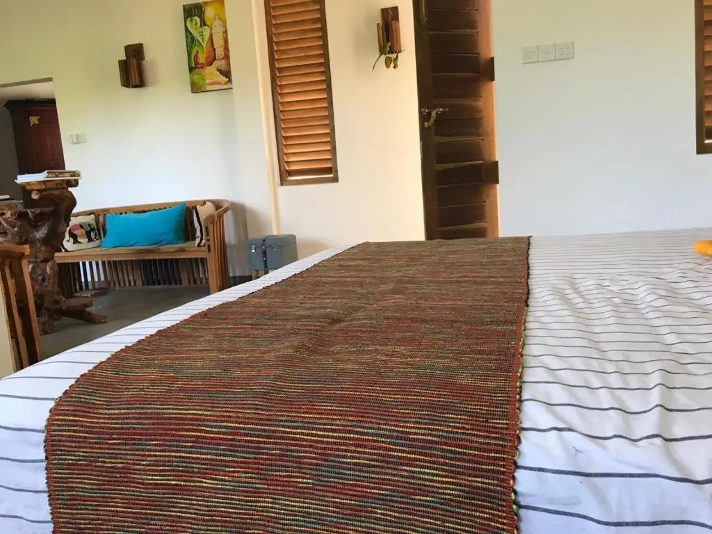 Галле: Villa Sooriya Weaving