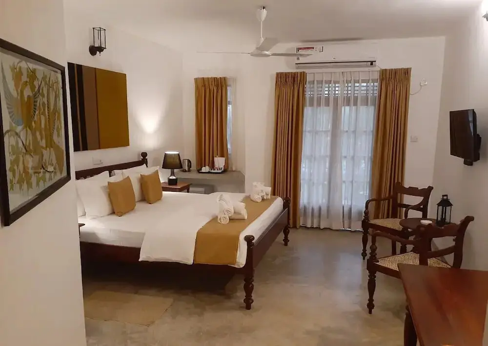Хиккадува: Villa Birdlake