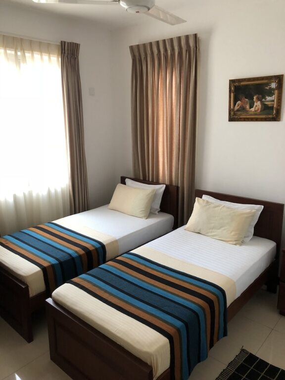 Коломбо: Onthree20 Residencies 2 Room 3 Bed Apartment