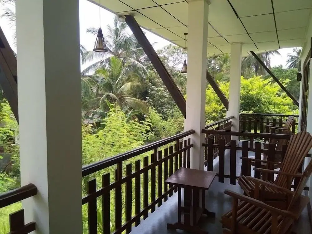 Анурадхапура: Balcony Rest