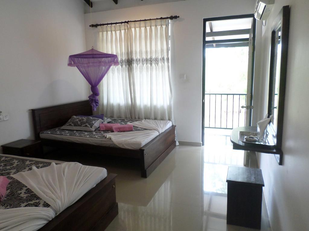 Катарагама: Vista Rooms Romana Rest