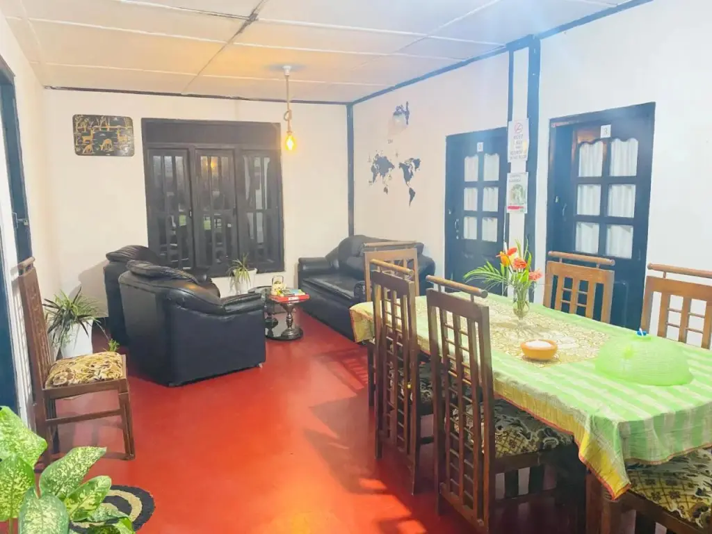 Ратнапура: River Side Guest House & Travels