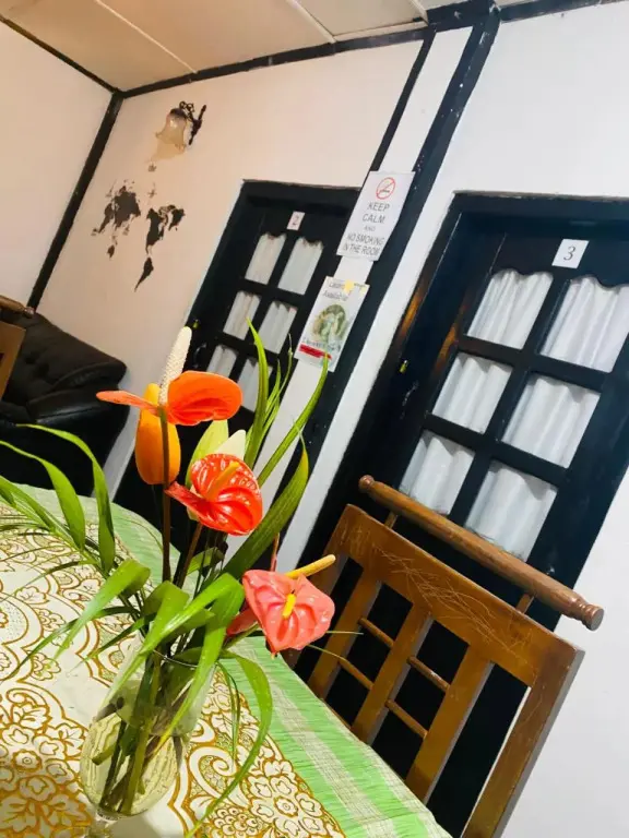 Ратнапура: River Side Guest House & Travels