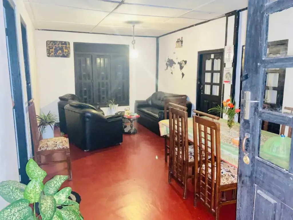 Ратнапура: River Side Guest House & Travels