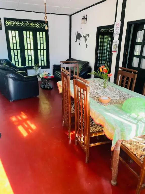 Ратнапура: River Side Guest House & Travels