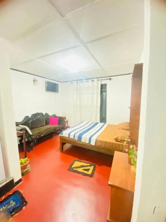 Ратнапура: River Side Guest House & Travels
