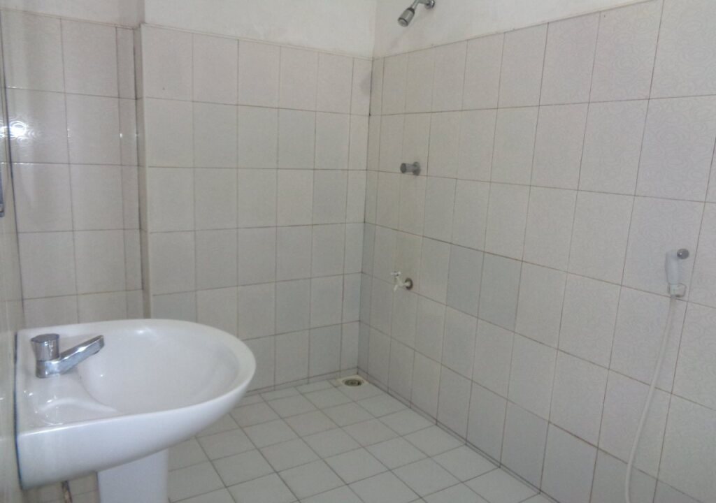 Полоннарува: Jayaru Guest House