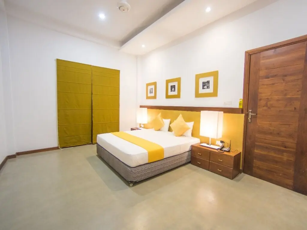 Махиянганая: Kevans Casa