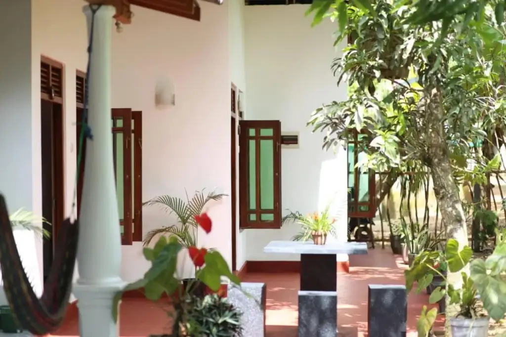 Таларамба: Bakery family guest house