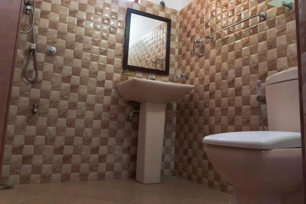 Хиккадува: The CatiPe Lodge