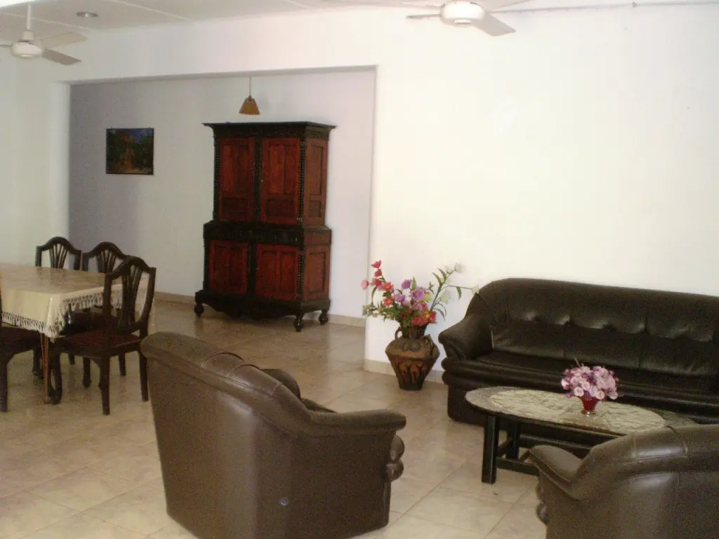 Анурадхапура: Cottage Tourist Rest