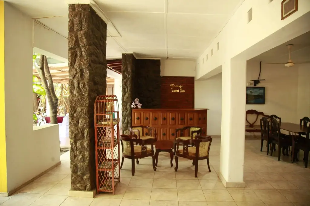Анурадхапура: Cottage Tourist Rest